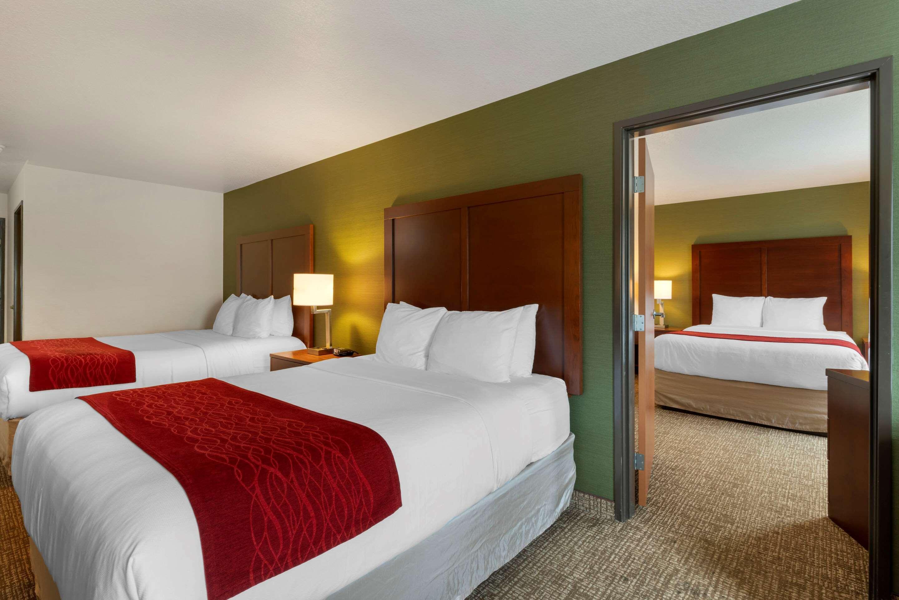 Comfort Inn & Suites Салем Екстериор снимка