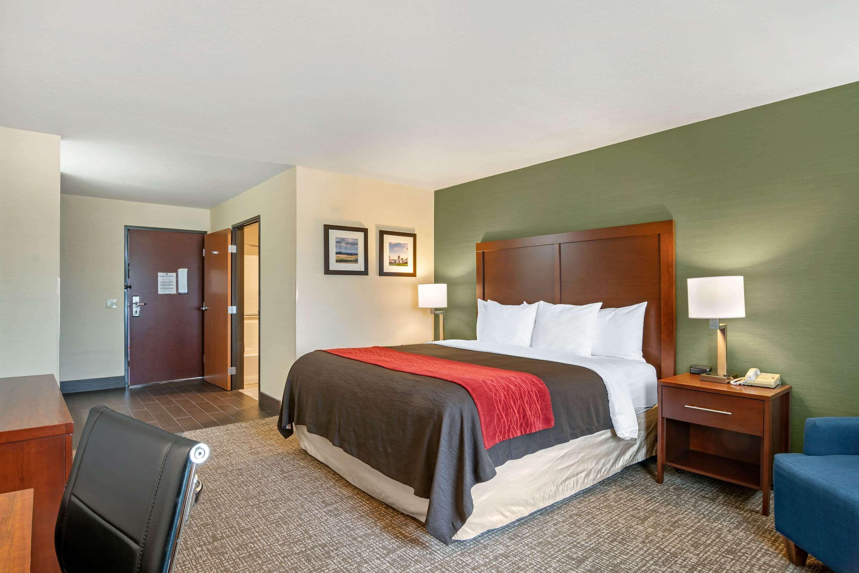 Comfort Inn & Suites Салем Екстериор снимка