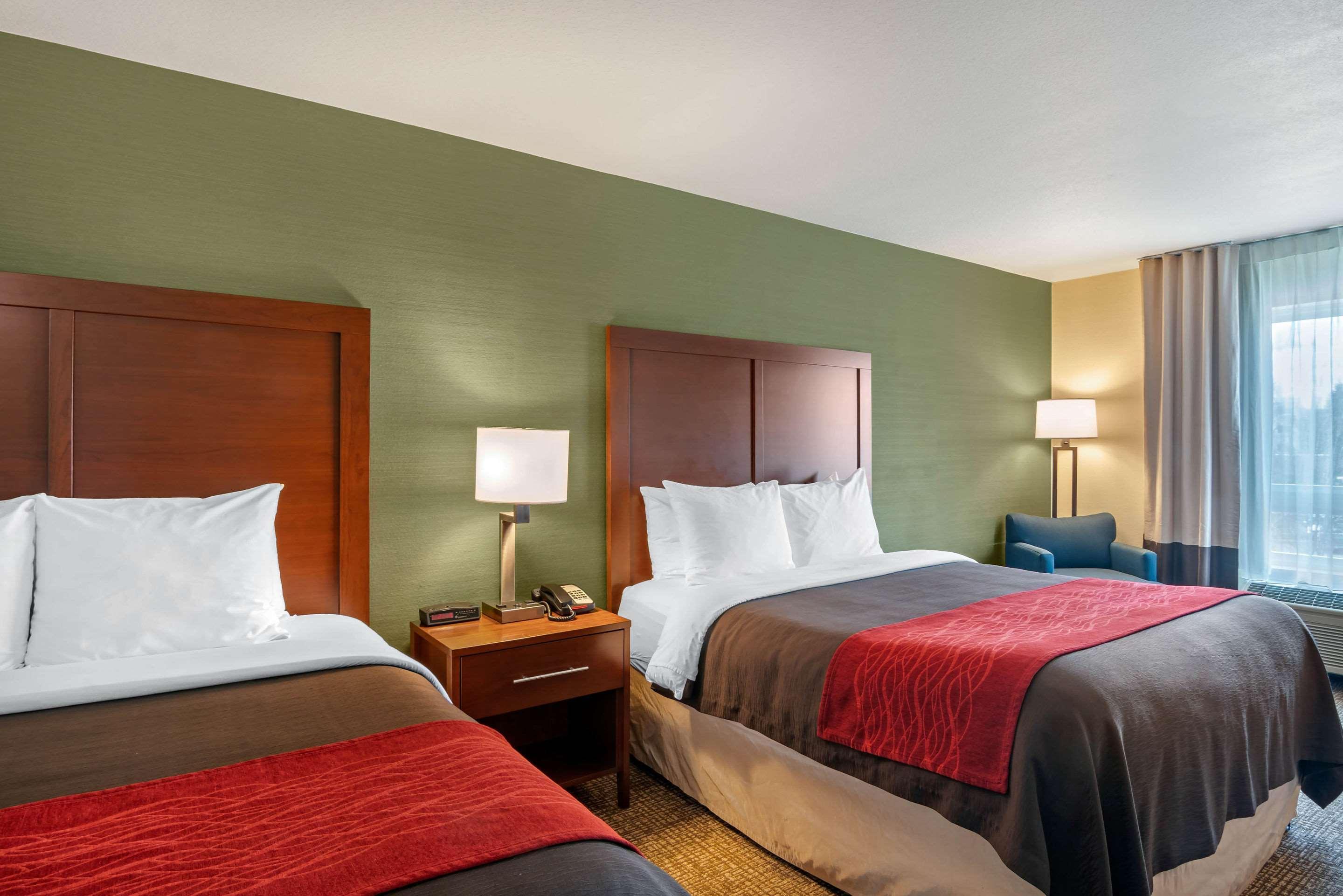Comfort Inn & Suites Салем Екстериор снимка