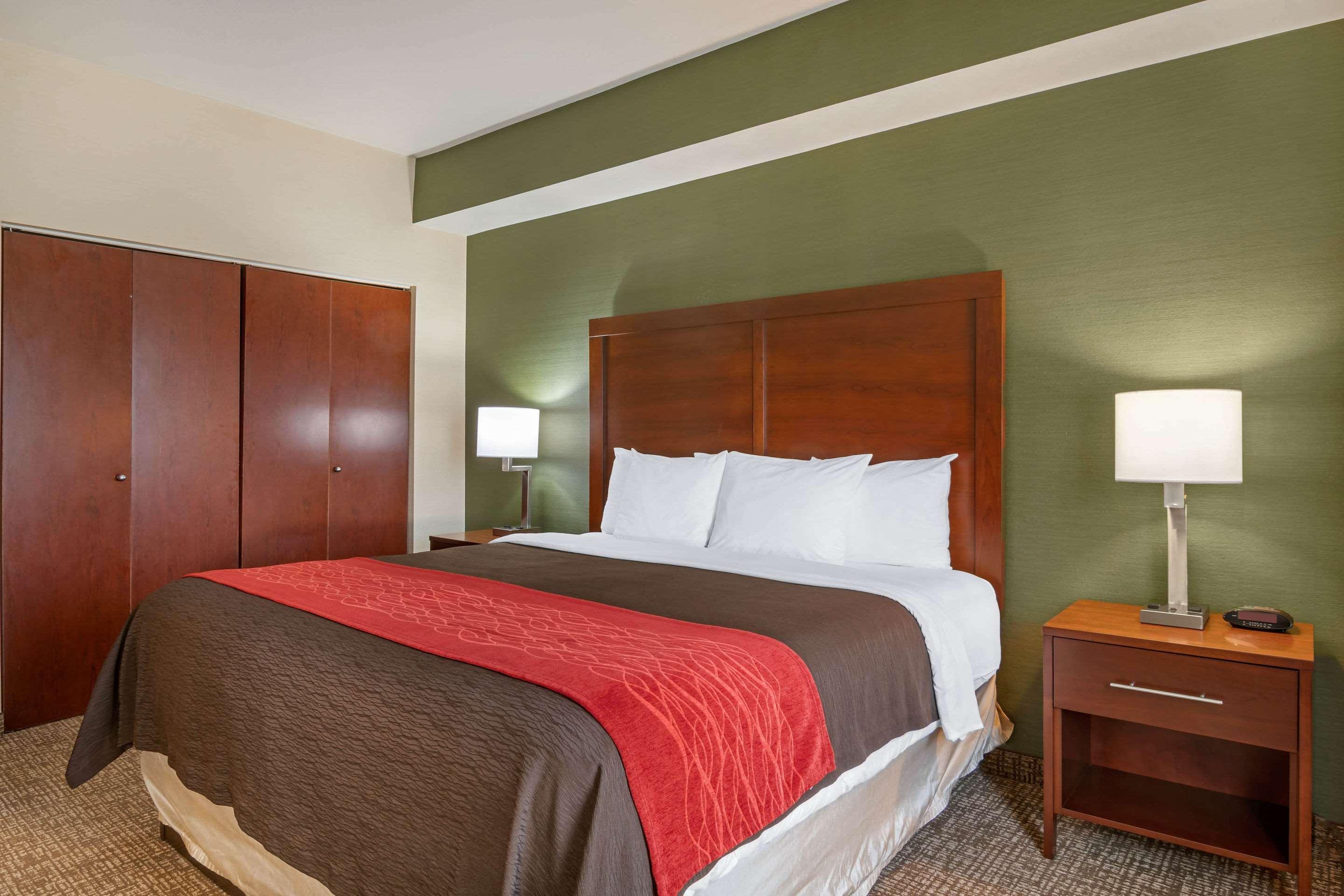 Comfort Inn & Suites Салем Екстериор снимка