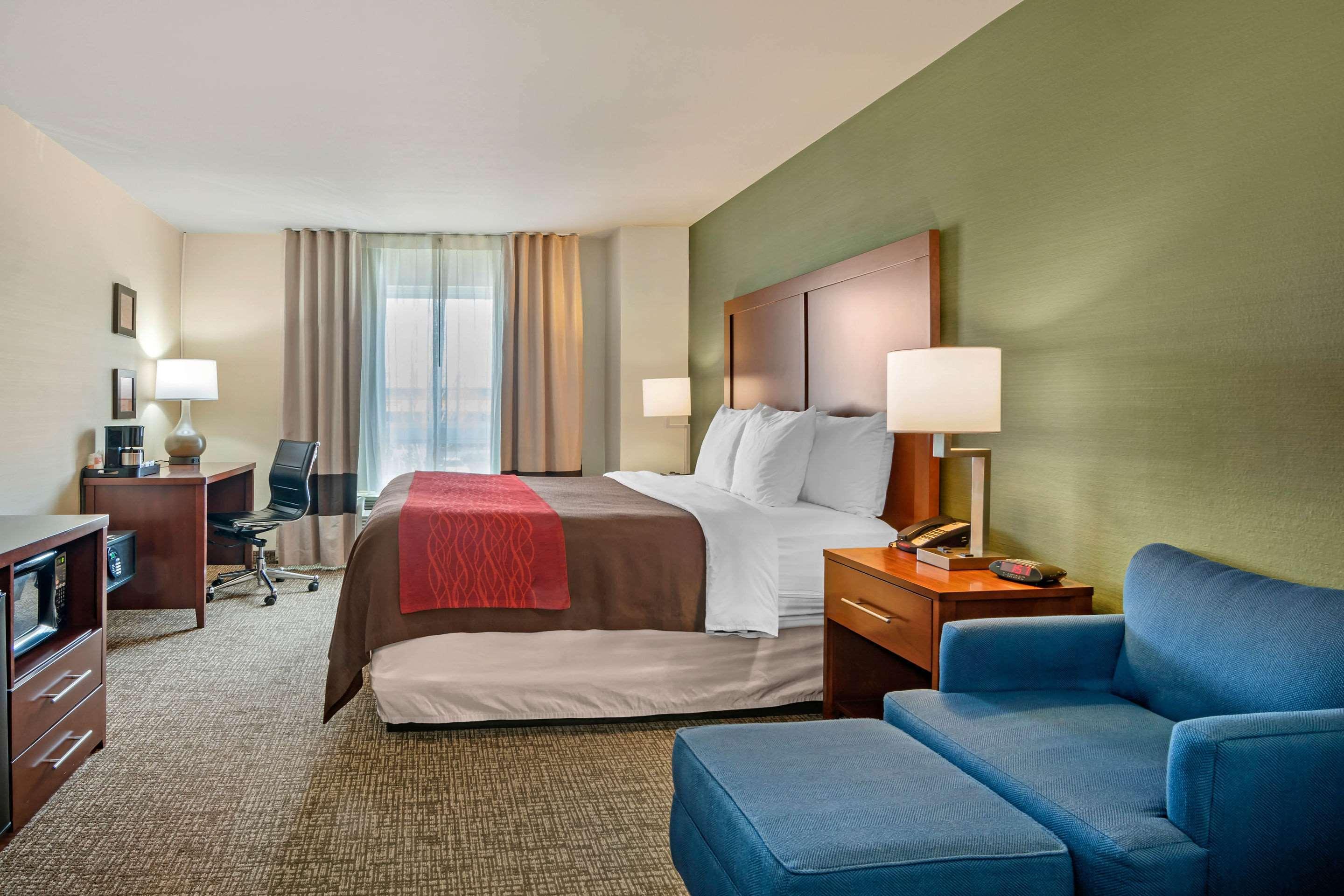 Comfort Inn & Suites Салем Екстериор снимка