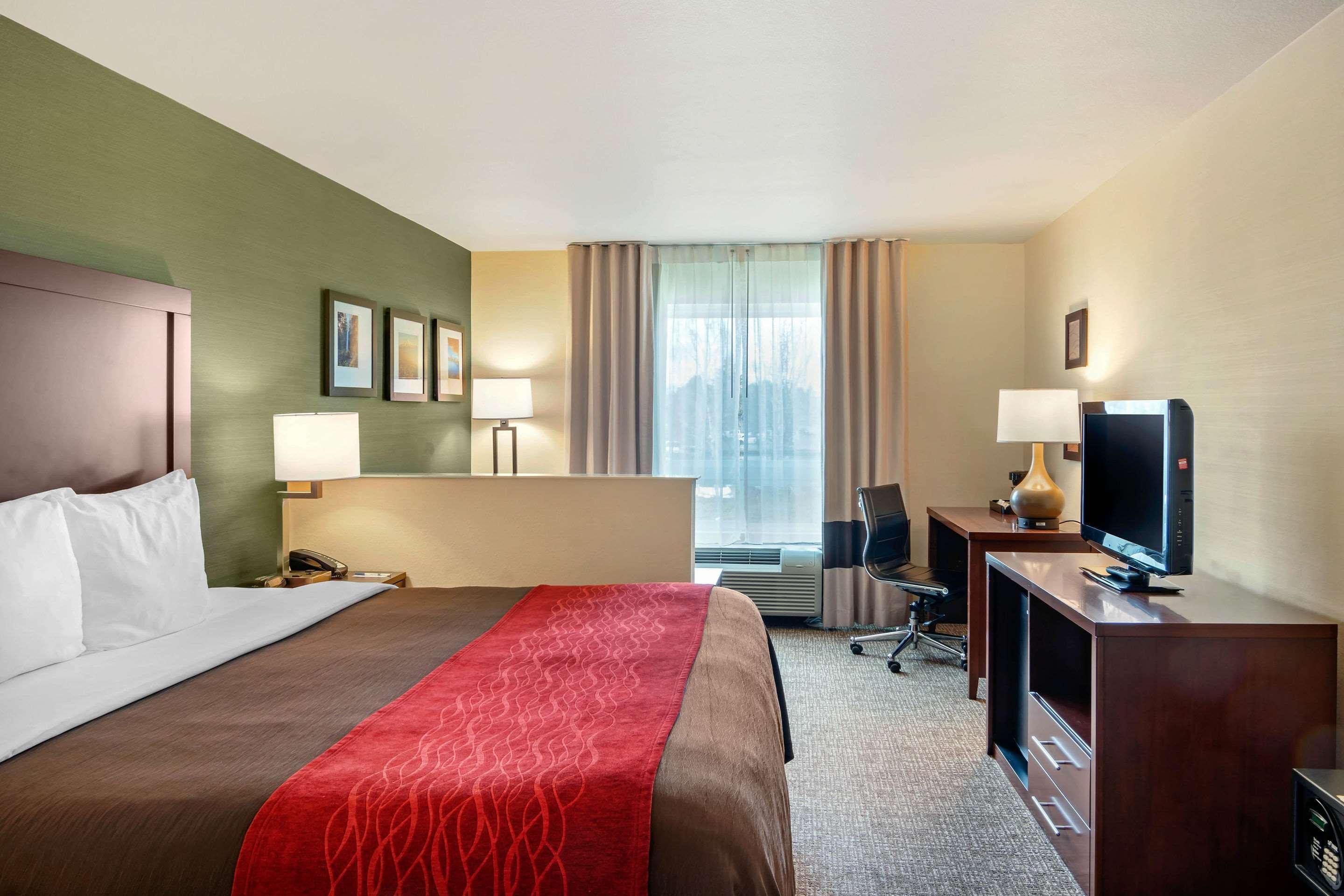 Comfort Inn & Suites Салем Екстериор снимка