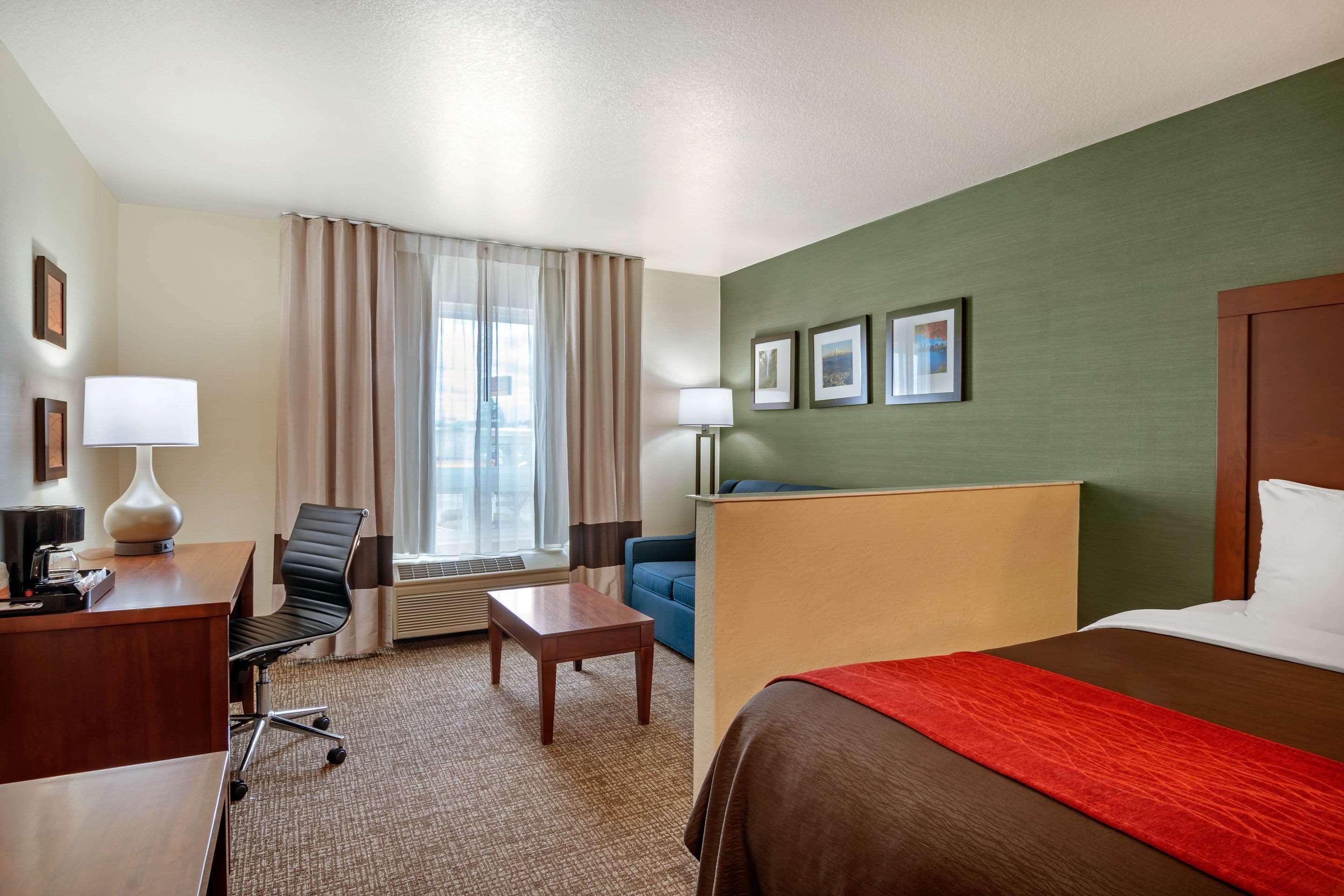 Comfort Inn & Suites Салем Екстериор снимка