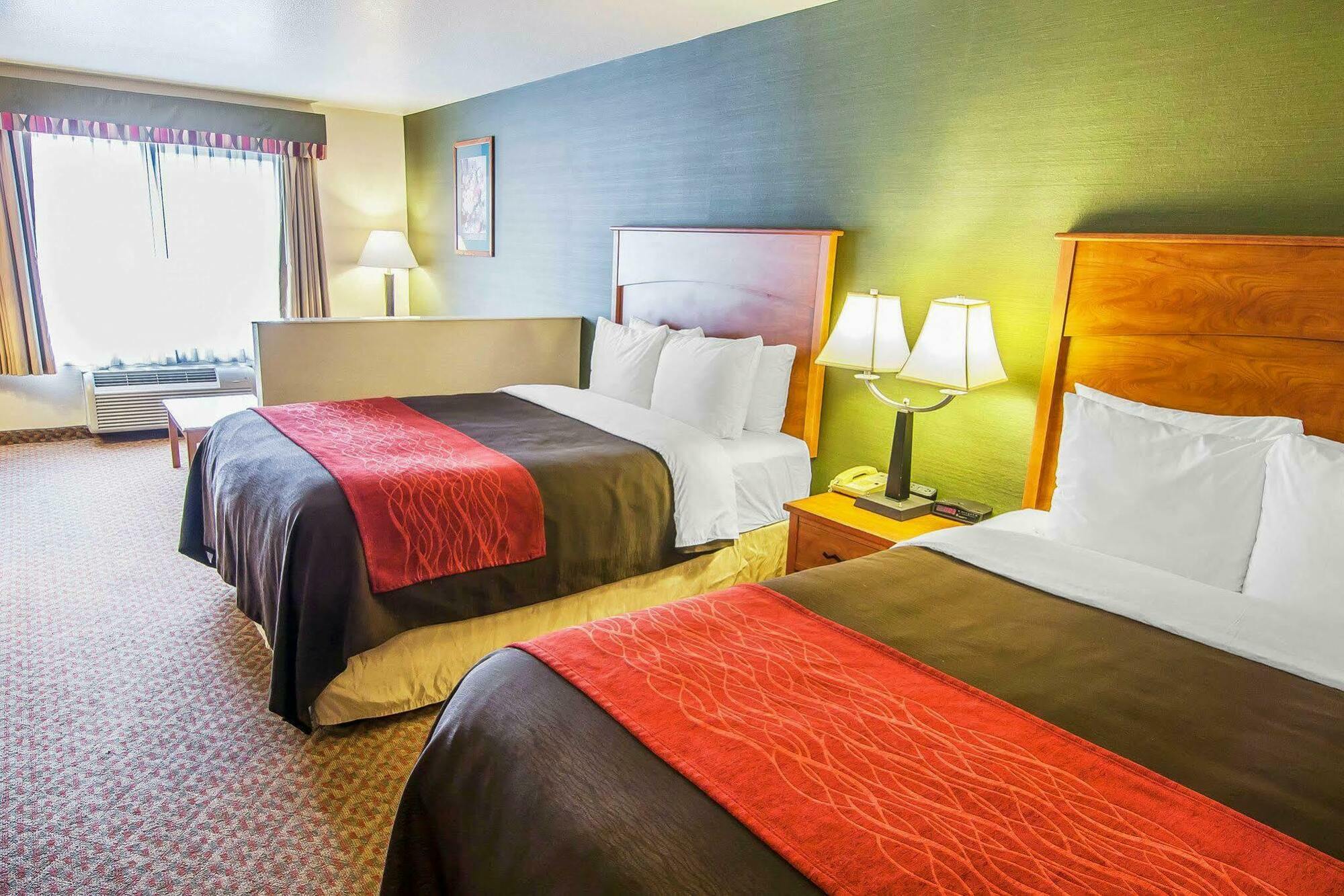 Comfort Inn & Suites Салем Екстериор снимка